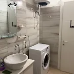 Enis Apartman